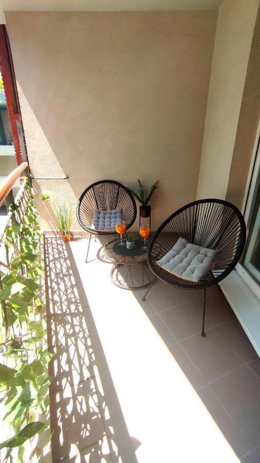 Apartment Paolo By The Beach Znjan Split Exterior foto