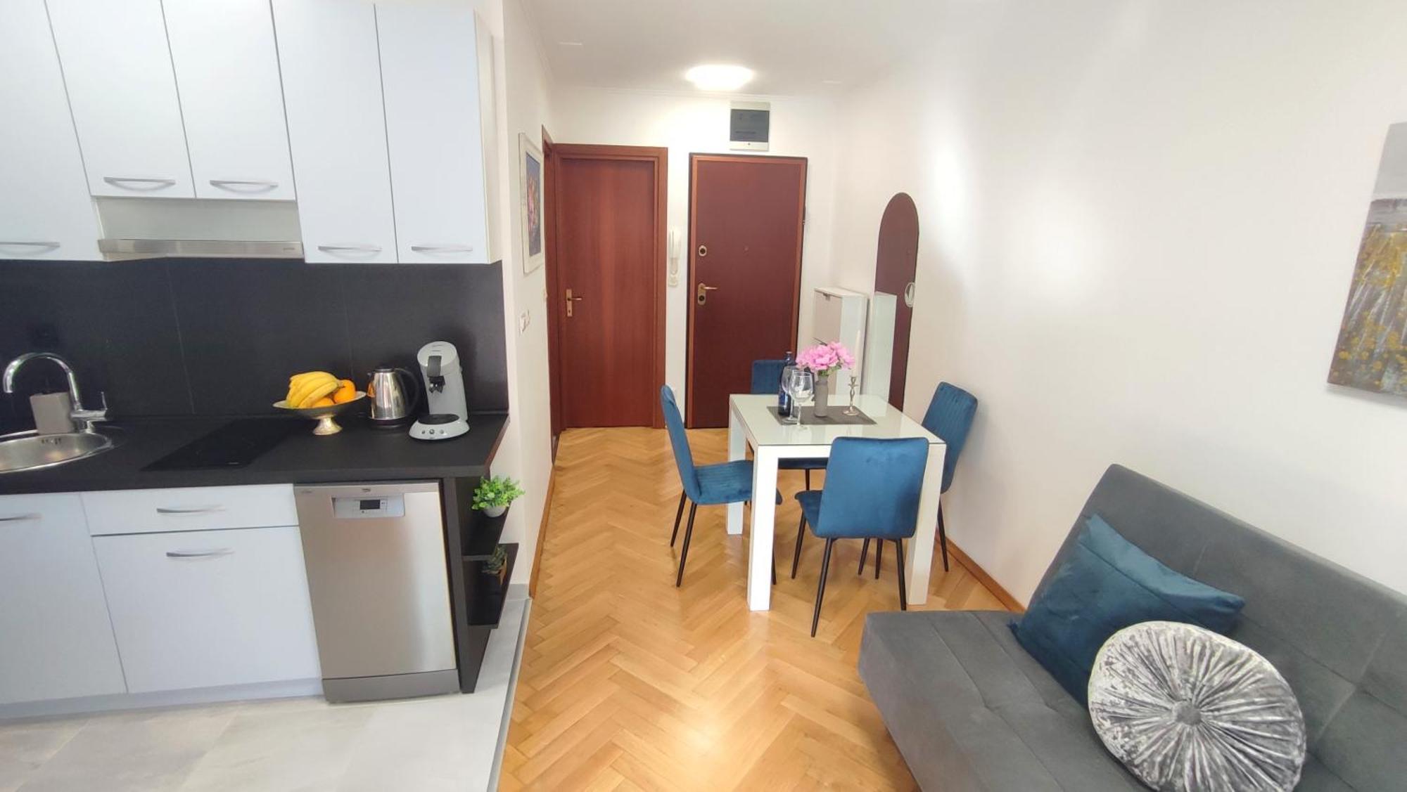 Apartment Paolo By The Beach Znjan Split Exterior foto