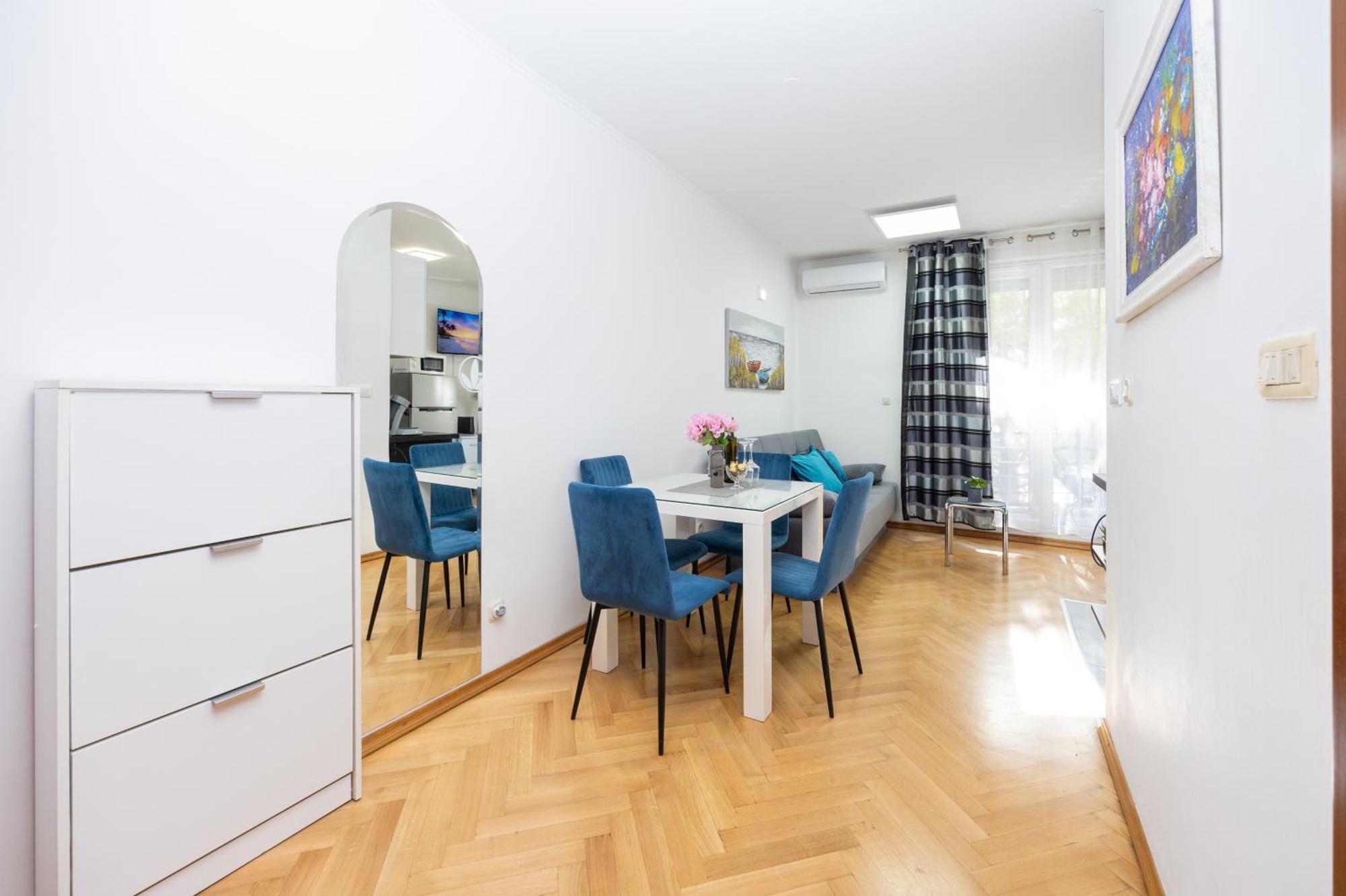 Apartment Paolo By The Beach Znjan Split Exterior foto