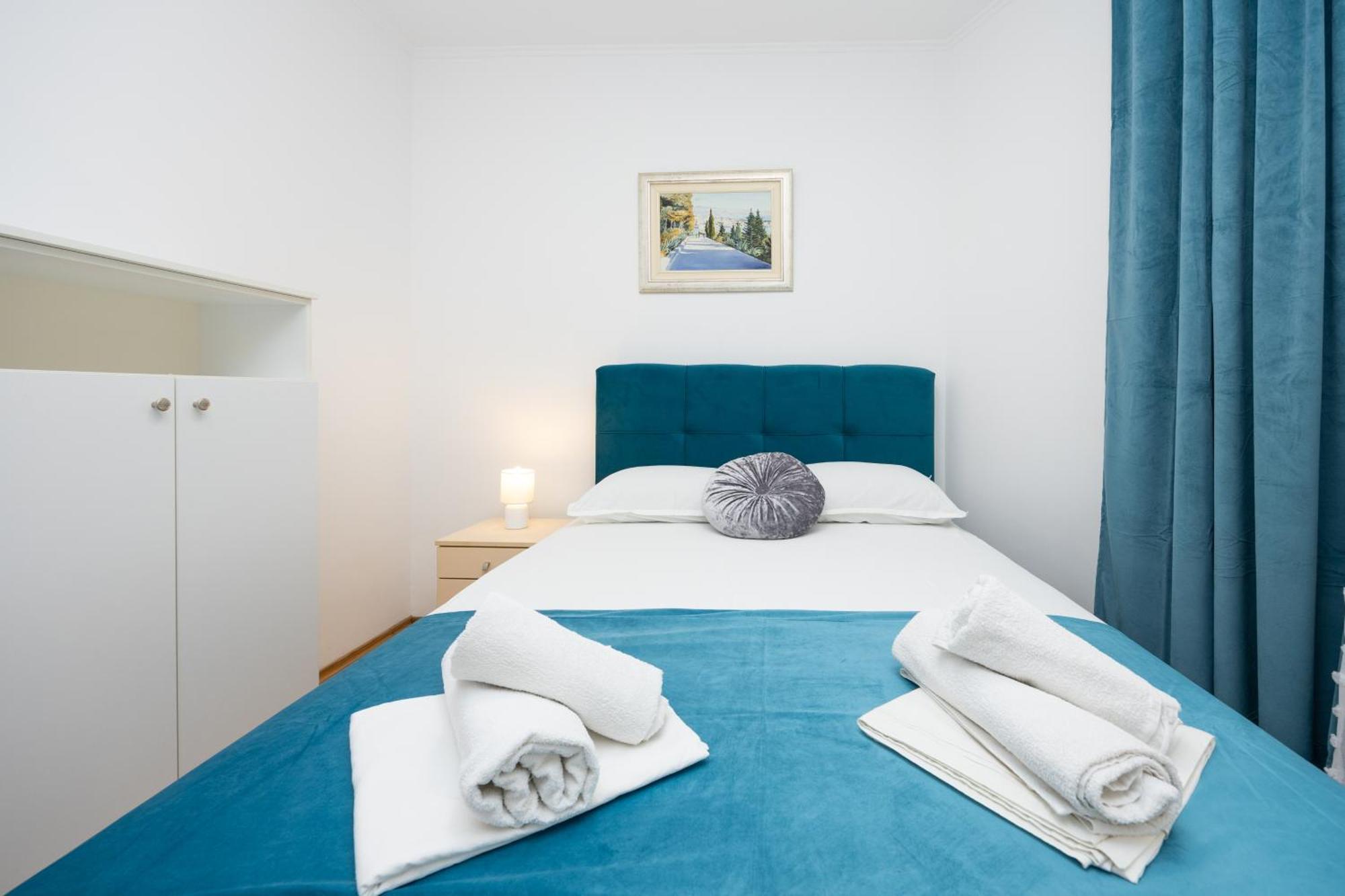 Apartment Paolo By The Beach Znjan Split Exterior foto